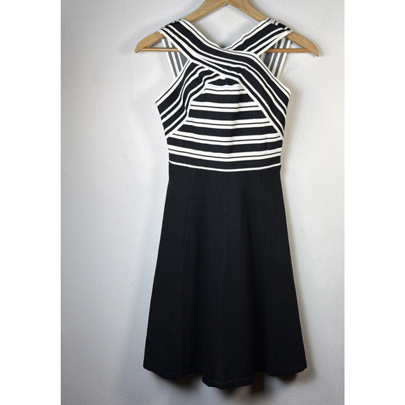 Anthropologie Maeve size 0 Black Crosswise Flare Dress wedding guest retro - Picture 4 of 12